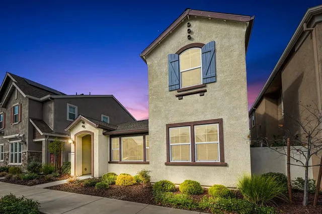 $525,000 | 1588 Parkside Way, Roseville, CA 95747