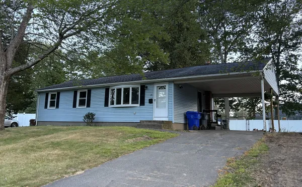 $2,600 | 21 David Street, Enfield, CT 06082