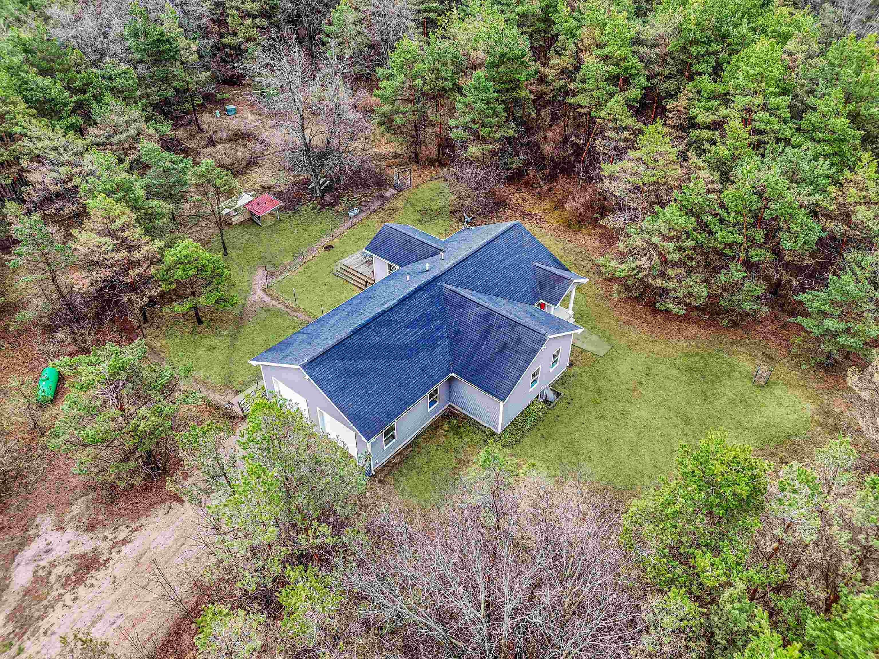 8530 Homestead Road Benzonia, MI 49616 - Photo 66 of 67 Gallery Image 66