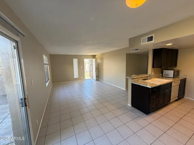 $1,700 | 14806 Yerba Buena Way, Unit A, Fountain Hills, AZ 85268