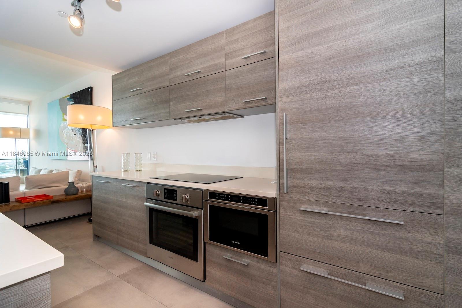 650 Northeast 32nd Street, Unit 4206 Miami, FL 33137 - Photo 11 of 37