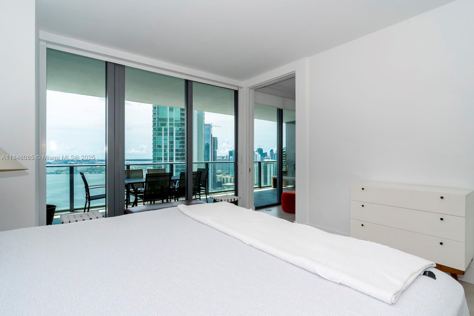 650 Northeast 32nd Street, Unit 4206 Miami, FL 33137 - Photo 18 of 37