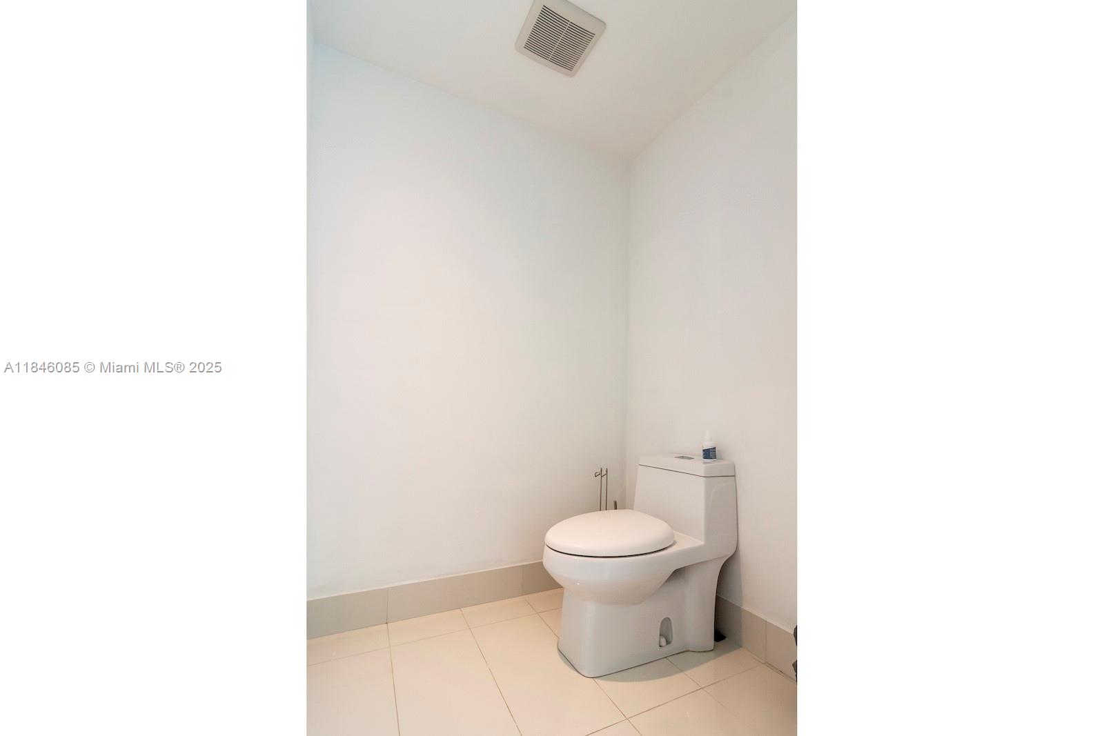 650 Northeast 32nd Street, Unit 4206 Miami, FL 33137 - Photo 22 of 37