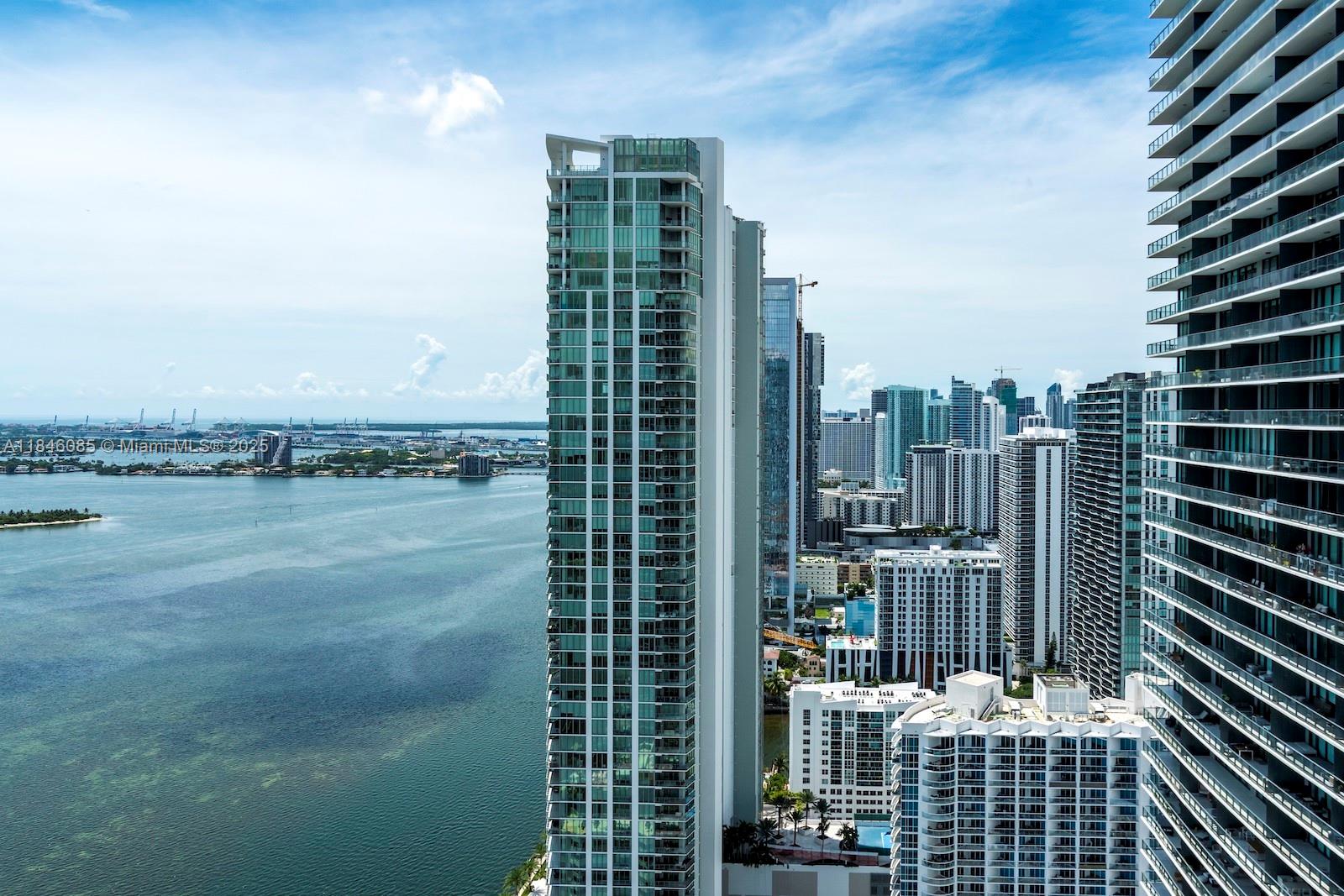 650 Northeast 32nd Street, Unit 4206 Miami, FL 33137 - Photo 29 of 37