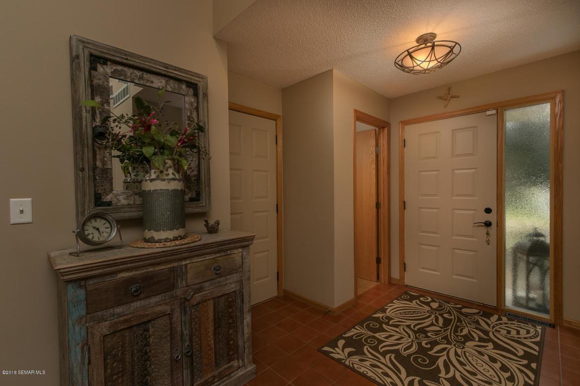 810 Bristol Lane Northeast Rochester, MN 55906 - Photo 3 of 44 Gallery Image 3