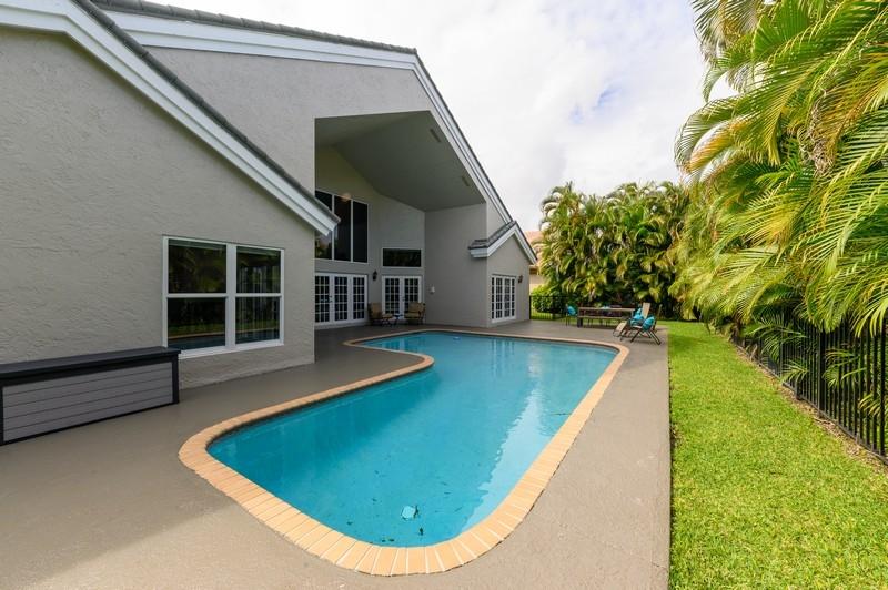 4622 Northwest 26th Way Boca Raton, FL 33434 - Photo 14 of 35 Pool 2