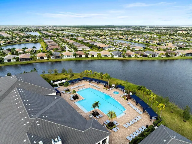 $625,000 | 11798 Southwest Waterford Isle Way, Port St. Lucie, FL 34987