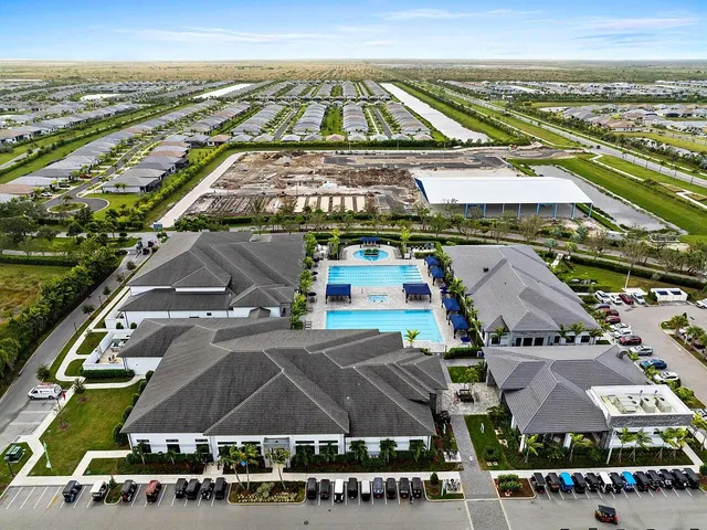 $625,000 | 11798 Southwest Waterford Isle Way, Port St. Lucie, FL 34987