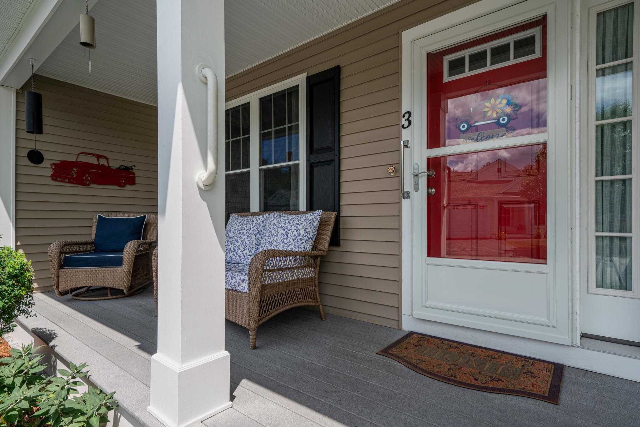 3 Elystan Circle, Unit 3 Nashua, NH 03064 - Photo 13 of 37