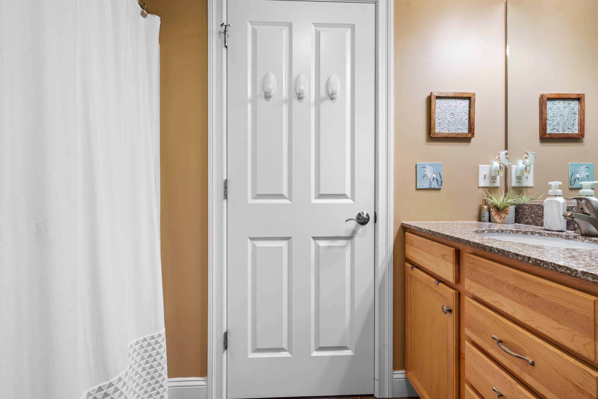 3 Elystan Circle, Unit 3 Nashua, NH 03064 - Photo 17 of 37