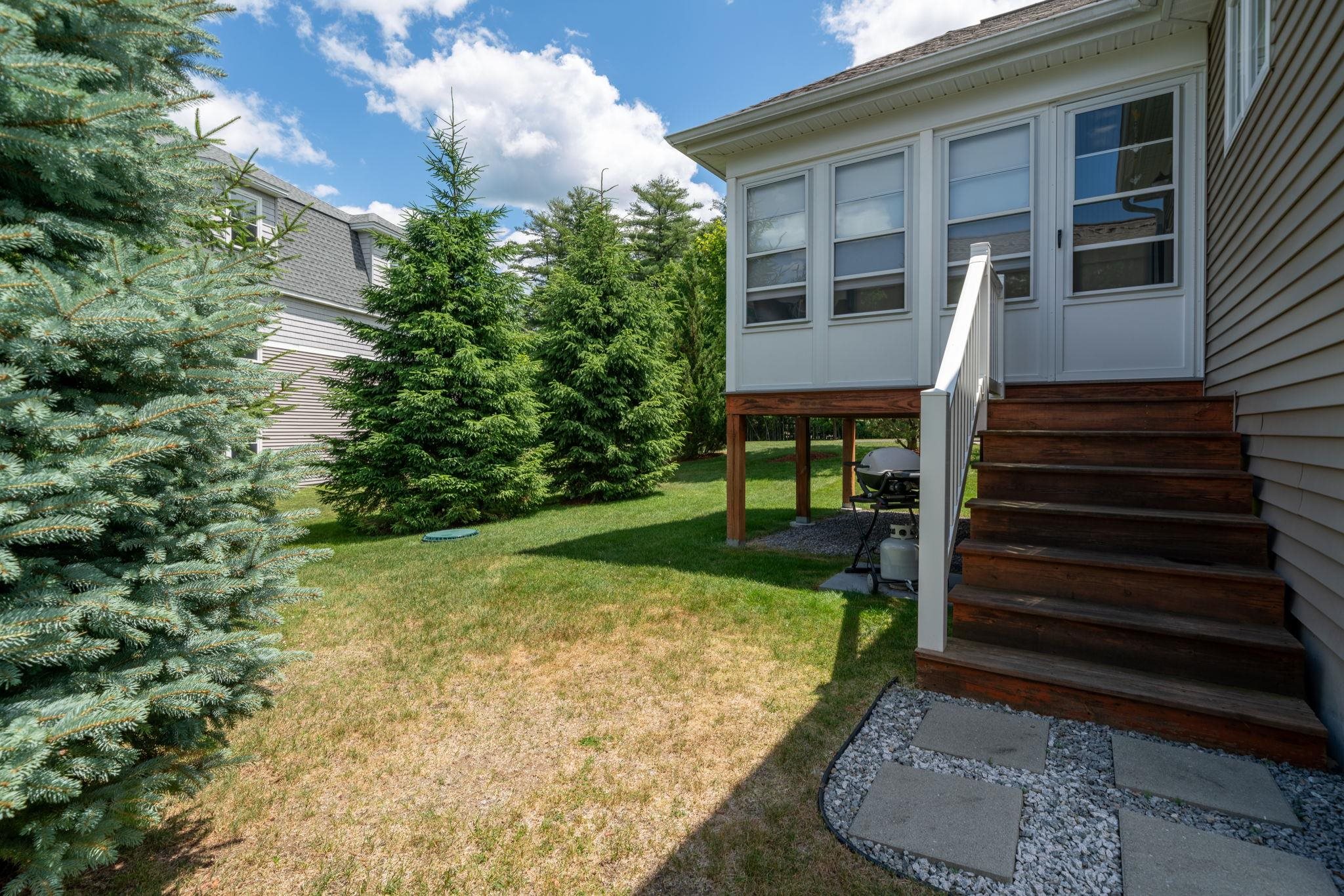 3 Elystan Circle, Unit 3 Nashua, NH 03064 - Photo 27 of 37