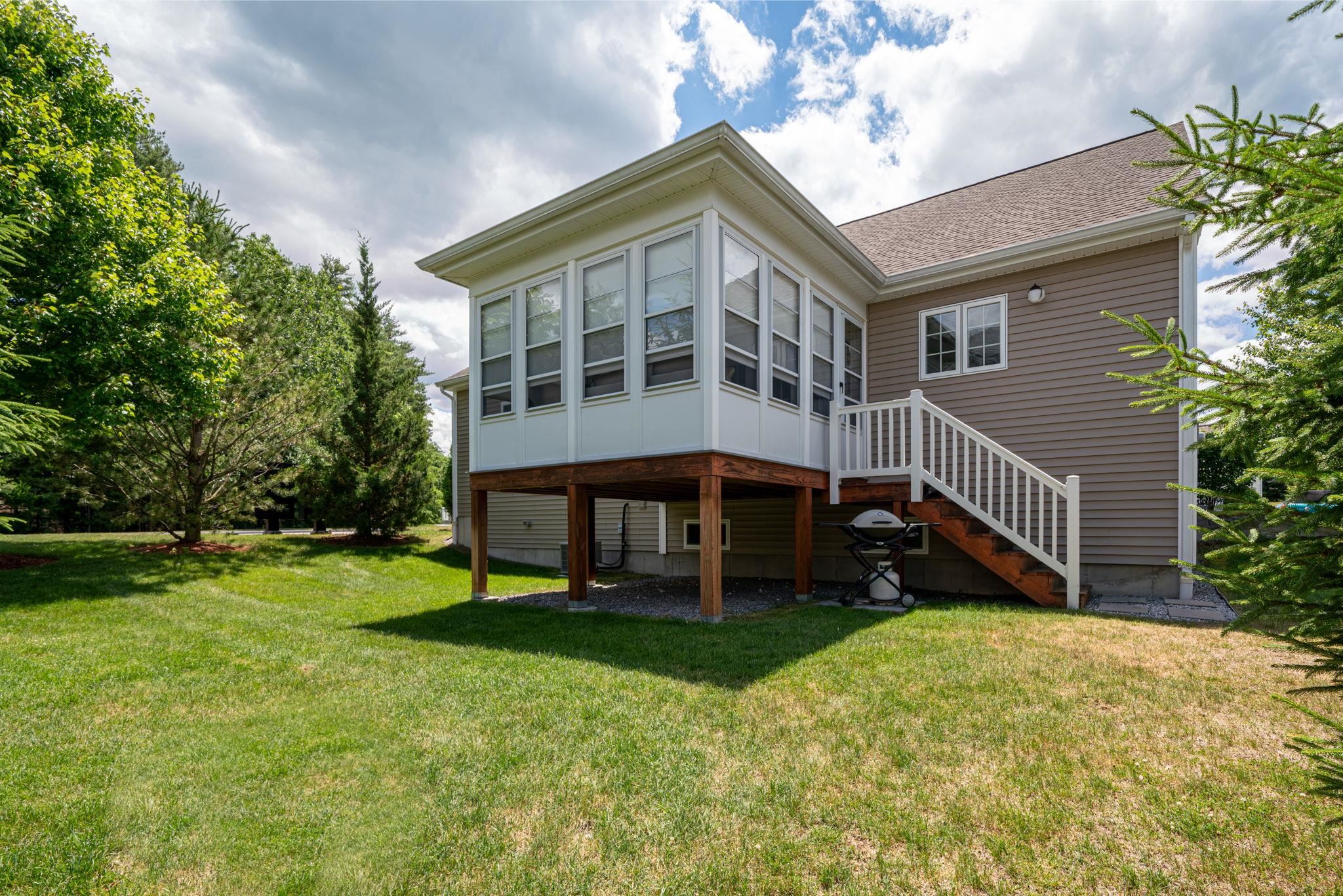 3 Elystan Circle, Unit 3 Nashua, NH 03064 - Photo 29 of 37