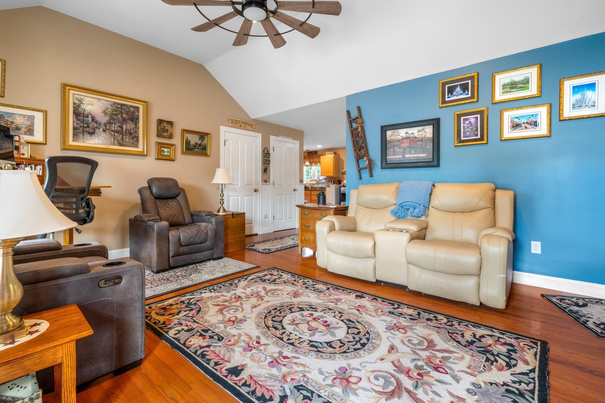 3 Elystan Circle, Unit 3 Nashua, NH 03064 - Photo 34 of 37