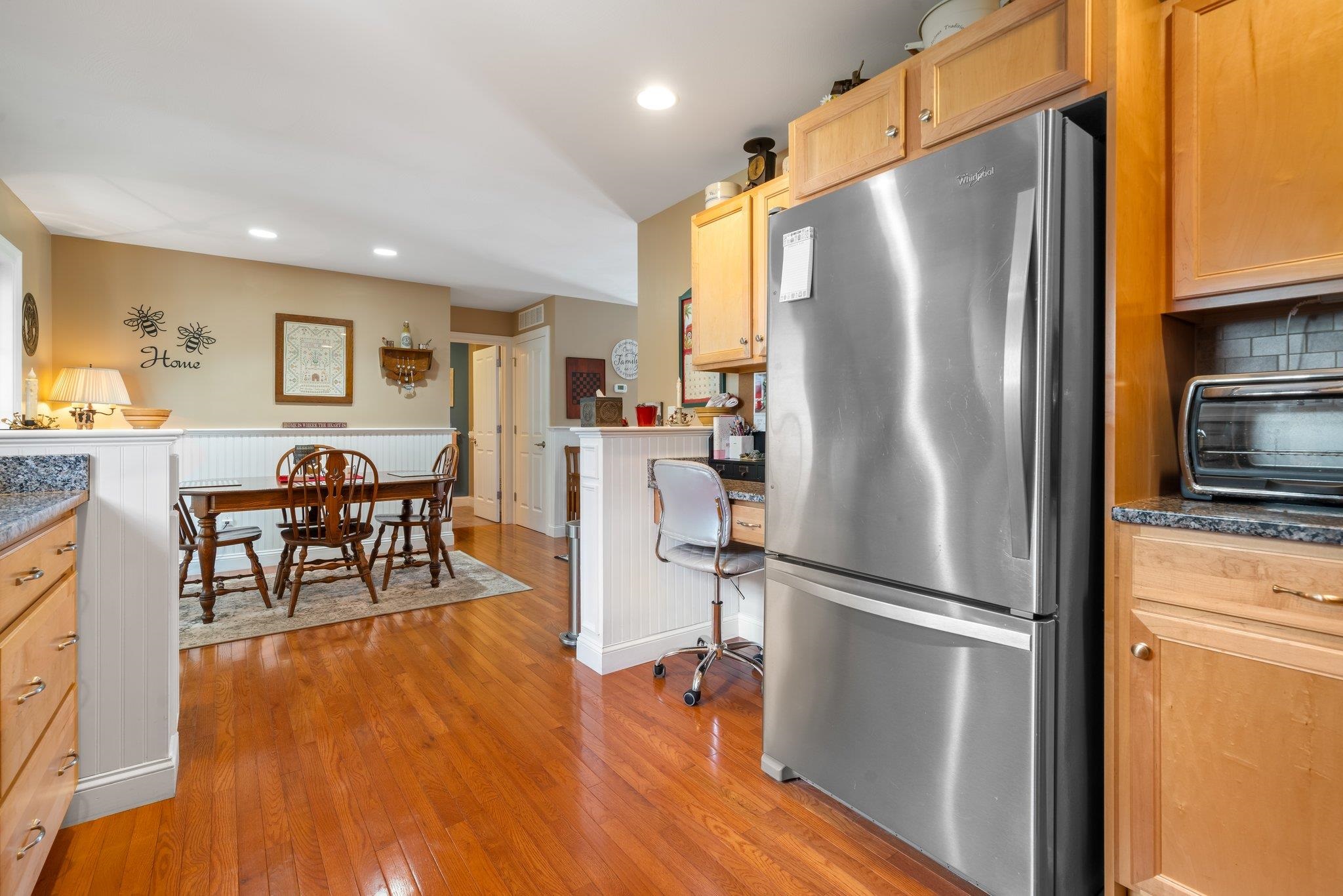 3 Elystan Circle, Unit 3 Nashua, NH 03064 - Photo 4 of 37