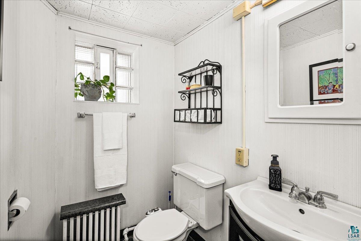 4010 Robinson Street Duluth, MN 55804 - Photo 23 of 35