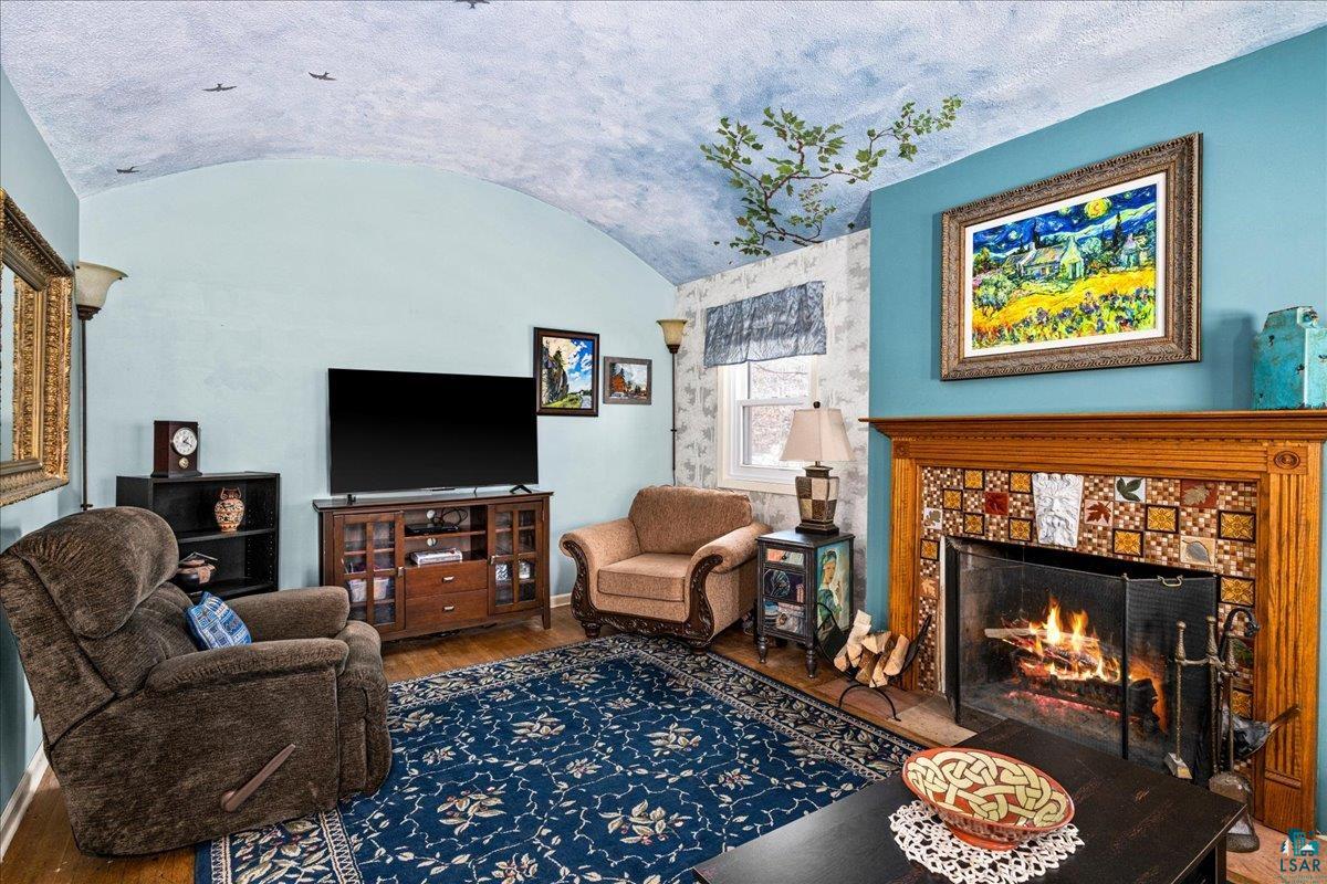 4010 Robinson Street Duluth, MN 55804 - Photo 6 of 35