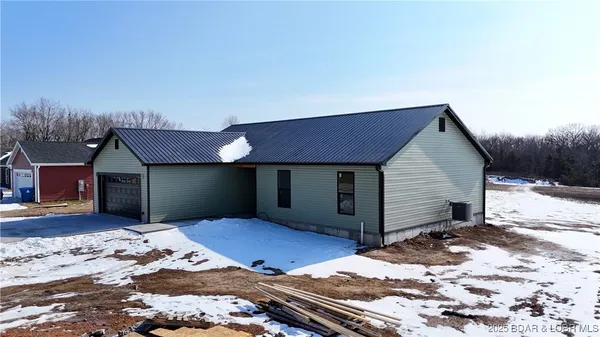 $299,900 | 510 East 15th Street, Eldon, MO 65026