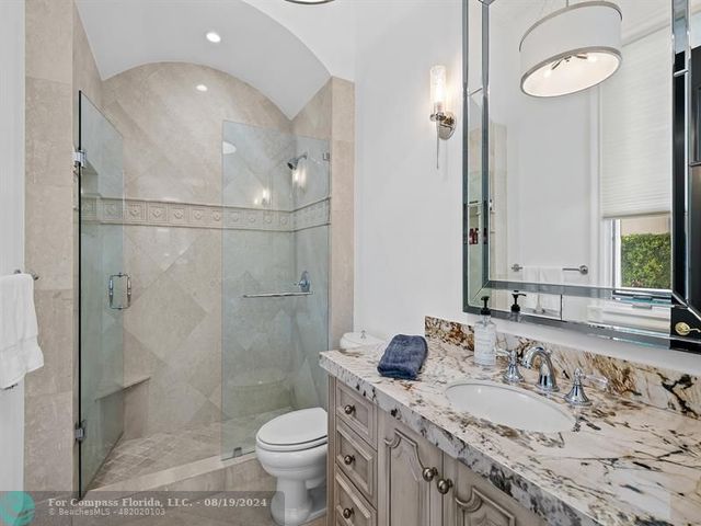 $6,250,000 | 2524 Northeast 27th Street, Lighthouse Point, FL 33064