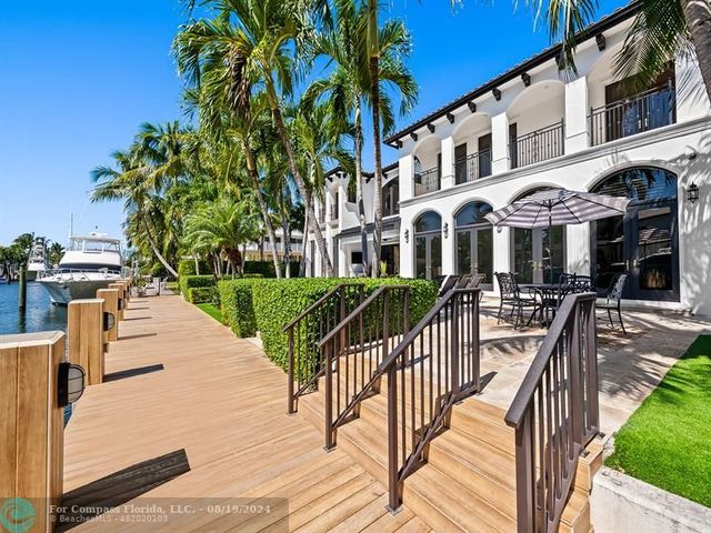 $6,250,000 | 2524 Northeast 27th Street, Lighthouse Point, FL 33064