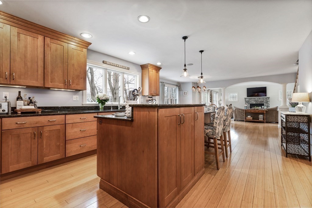 320 Gannett Road Scituate, MA 02066 - Photo 12 of 32 Gallery Image 12