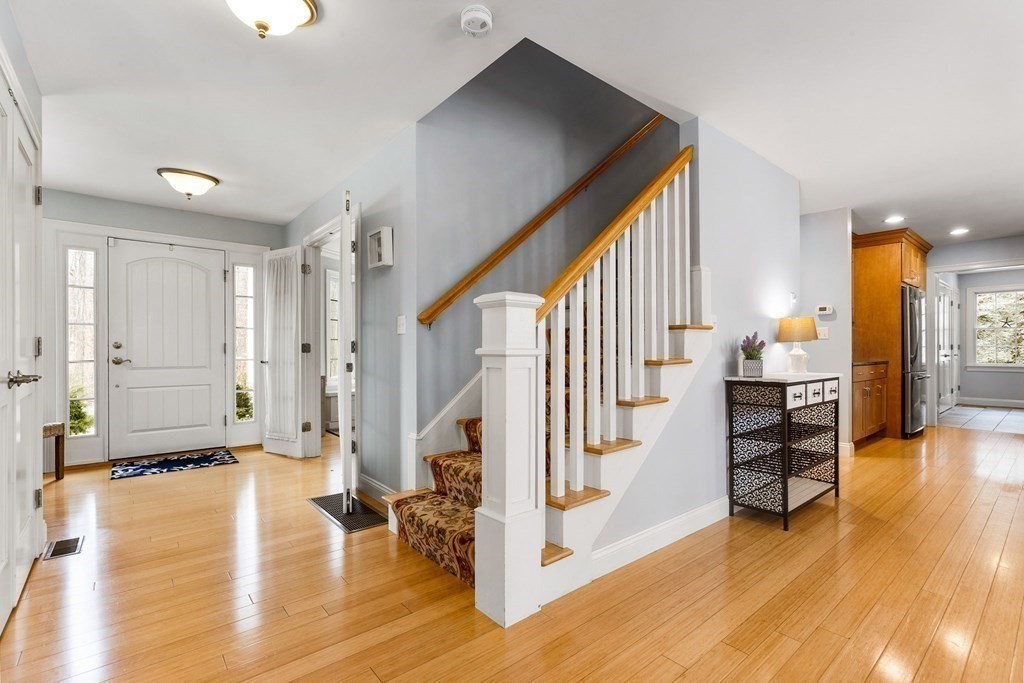 320 Gannett Road Scituate, MA 02066 - Photo 16 of 32 Gallery Image 16