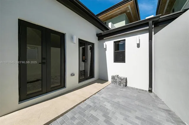 $1,137,000 | 1076 Northwest 55th Street, Miami, FL 33127