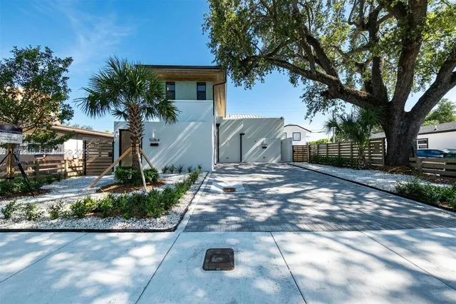 $1,137,000 | 1076 Northwest 55th Street, Miami, FL 33127