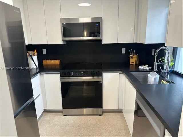 $1,137,000 | 1076 Northwest 55th Street, Miami, FL 33127