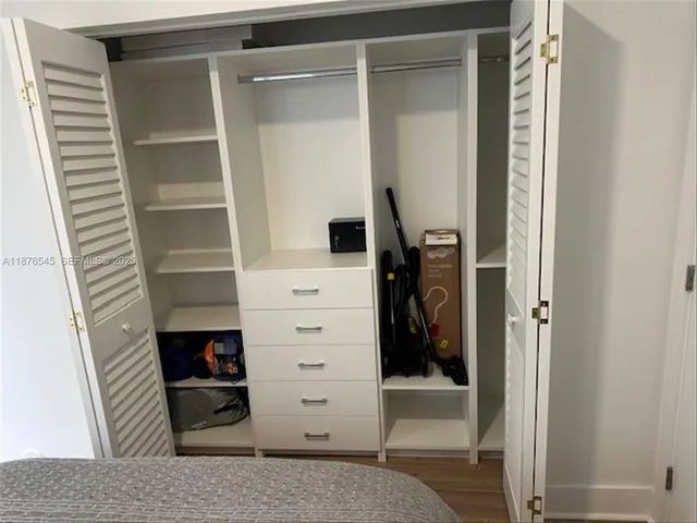 $1,137,000 | 1076 Northwest 55th Street, Miami, FL 33127