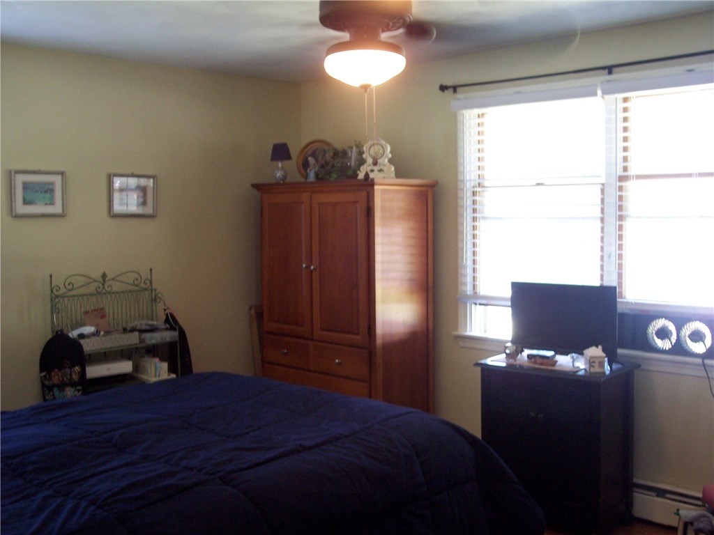 44 Fales Road Bristol, RI 02809 - Photo 9 of 19