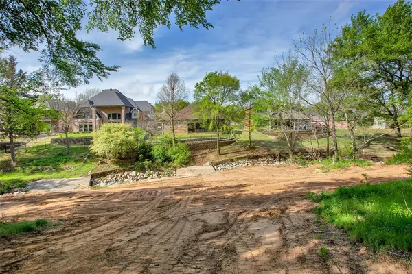 $345,500 | 2111 Renaissance Drive, Denison, TX 75020