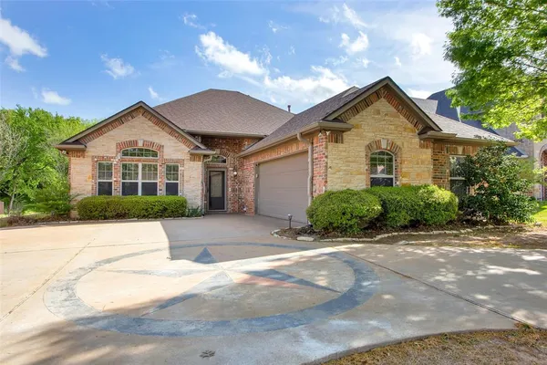 $345,500 | 2111 Renaissance Drive, Denison, TX 75020