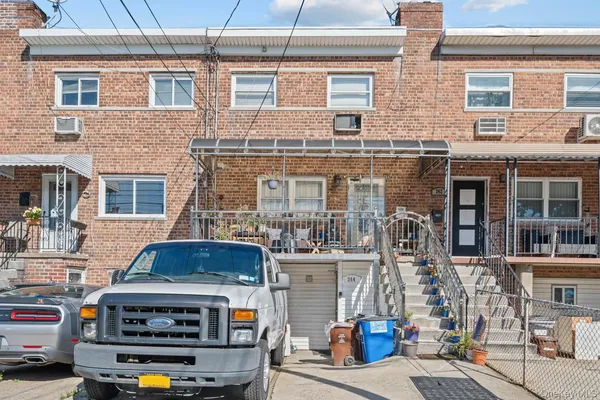 $699,000 | 244 Revere Avenue | Throgs Neck