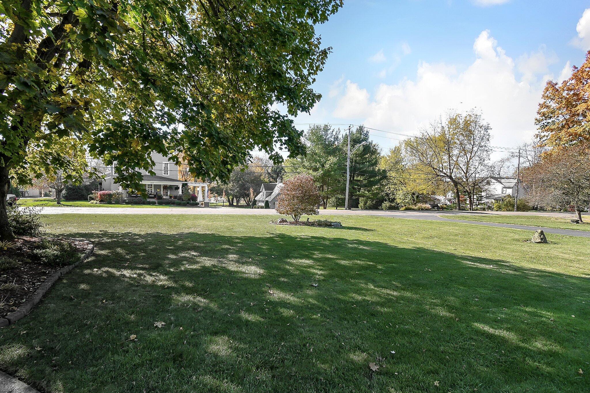 724 Granville Road Newark, OH 43055 - Photo 42 of 42 2-web-or-mls-724-granville-rd