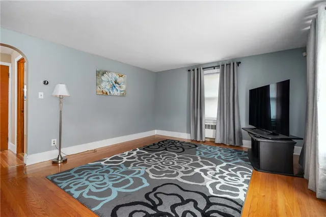 $419,900 | 4022 Diamond Hill Road, Cumberland, RI 02864