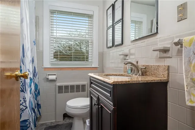 $419,900 | 4022 Diamond Hill Road, Cumberland, RI 02864