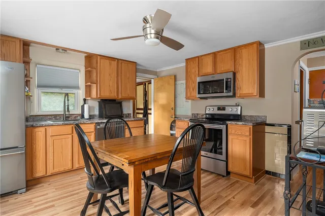 $419,900 | 4022 Diamond Hill Road, Cumberland, RI 02864