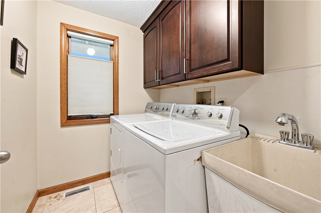135 Ridgeway Estates Greece, NY 14626 - Photo 16 of 30 Gallery Image 16