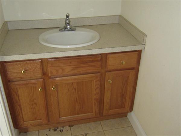 9 Maple Avenue, Unit 9 Upton, MA 01568 - Photo 8 of 23 Gallery Image 8