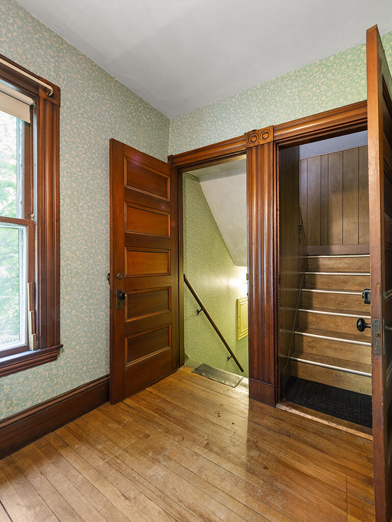 5 West Street Waterville, ME 04901 - Photo 22 of 29 Access to floor 1&3