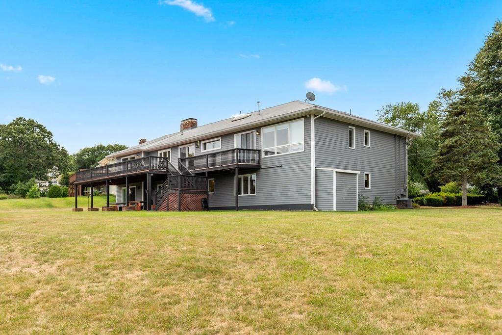 24 Surrey Road Winchester, MA 01890 - Photo 28 of 33 Gallery Image 28