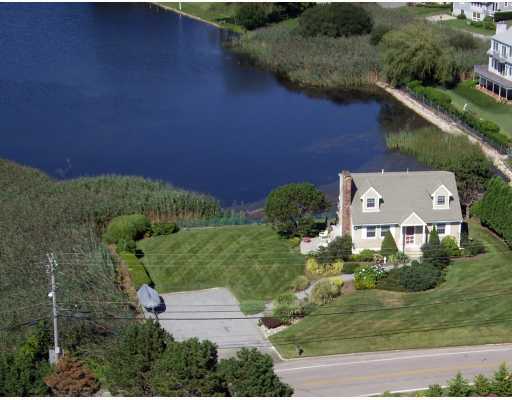 214 Bonnet Point Road Narragansett, RI 02882 - Photo 3 of 8 Exterior Front.