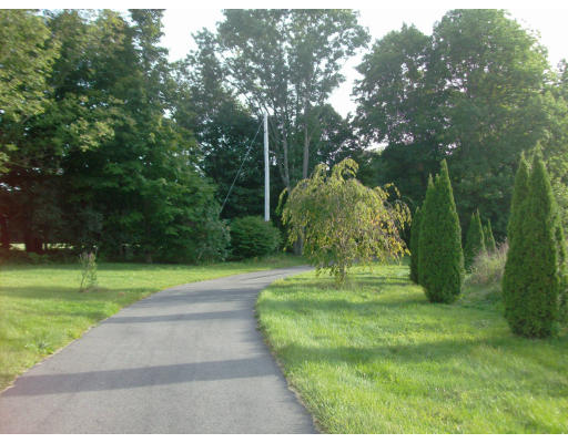 695 Main Street Boxford, MA 01921 - Photo 2 of 7