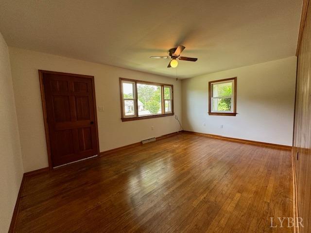 1131 Oakville Road Appomattox, VA 24522 - Photo 3 of 22 Gallery Image 3