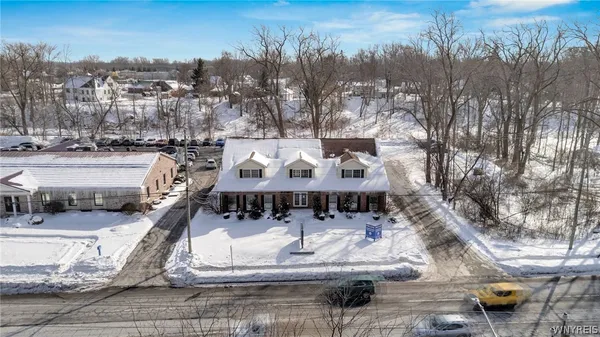 $650,000 | 3083 William Street, Cheektowaga, NY 14227