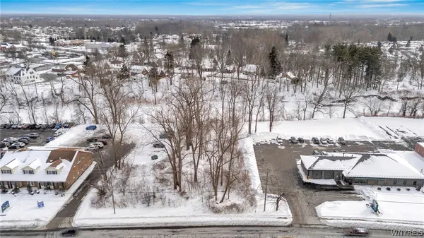 $650,000 | 3083 William Street, Cheektowaga, NY 14227