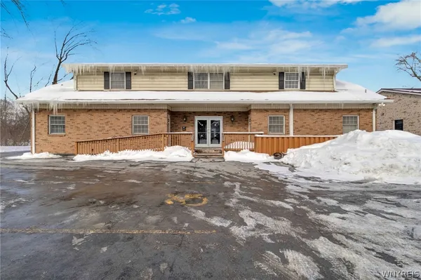 $650,000 | 3083 William Street, Cheektowaga, NY 14227