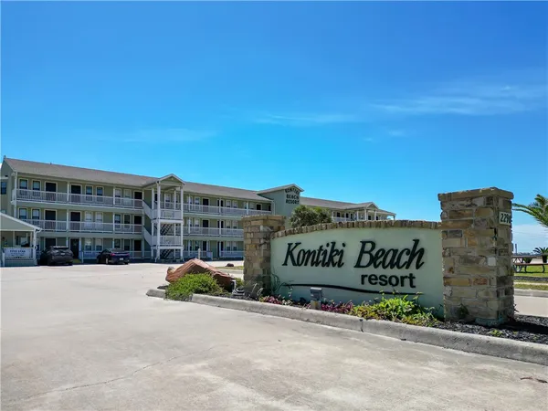 $219,900 | 2290 North Fulton Beach Road, Unit 215, Rockport, TX 78382