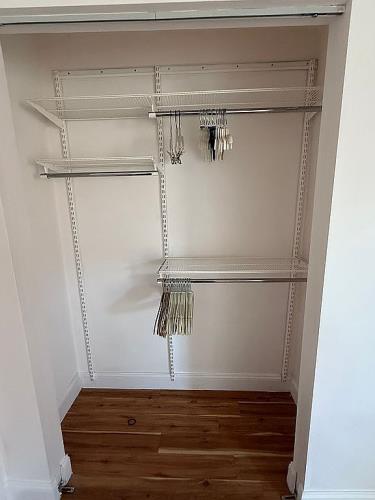 11611 Southwest 83rd Terrace Miami, FL 33173 - Photo 12 of 14