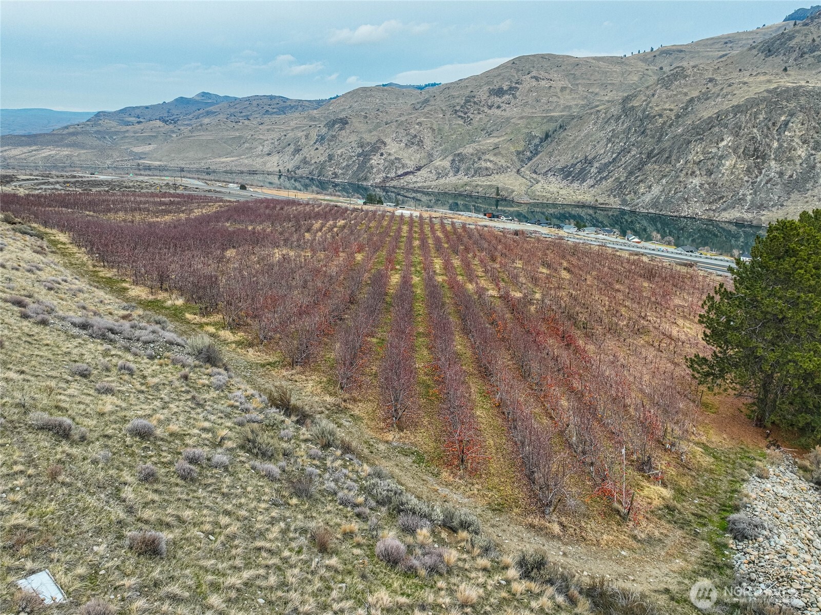 0 Us Highway Chelan, WA 98816 - Photo 23 of 40 a view of mountain view with mountain view
